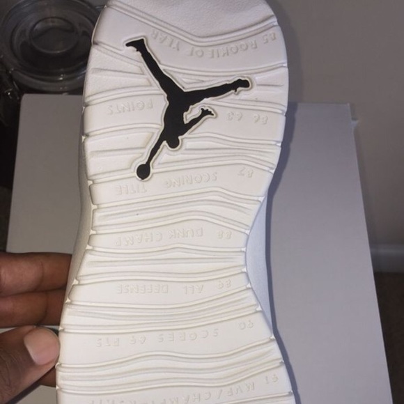 “He’s Back” Air Jordan retro 10| DS 10.5 - Picture 2 of 4